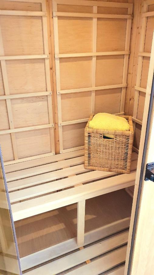 Frankes Sleep Inn, 4, 2, 1 Raumwohnungen, Sauna Velbert Bagian luar foto